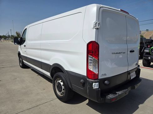 Used 2017 Ford Transit 250 148 Low Roof RWD image 5