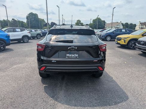 New 2026 Chevrolet Trax RS w/ Driver Confidence Package FWD image 8