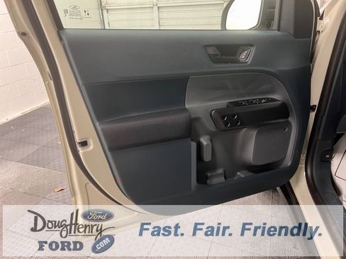 New 2025 Ford Maverick XL w/ Equipment Group 101A image 24