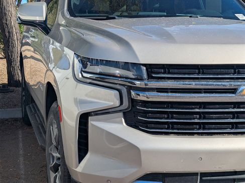 Used 2019 Chevrolet Tahoe LT image 4