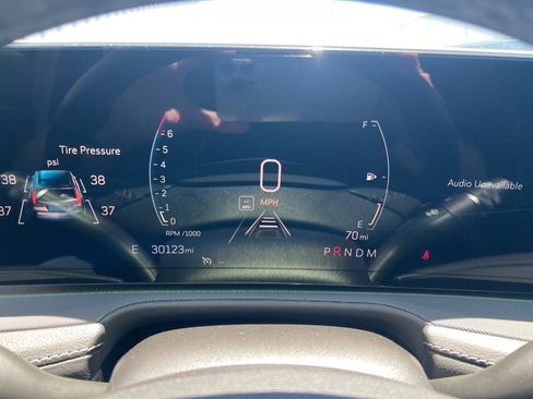 Used 2024 Cadillac XT4 Luxury w/ Cold Weather Package FWD image 34