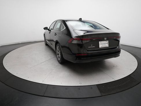 Used 2023 Honda Accord EX image 35