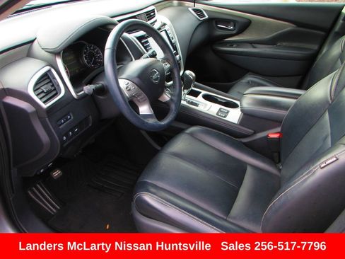 Used 2018 Nissan Murano SL w/ Moonroof Package image 16