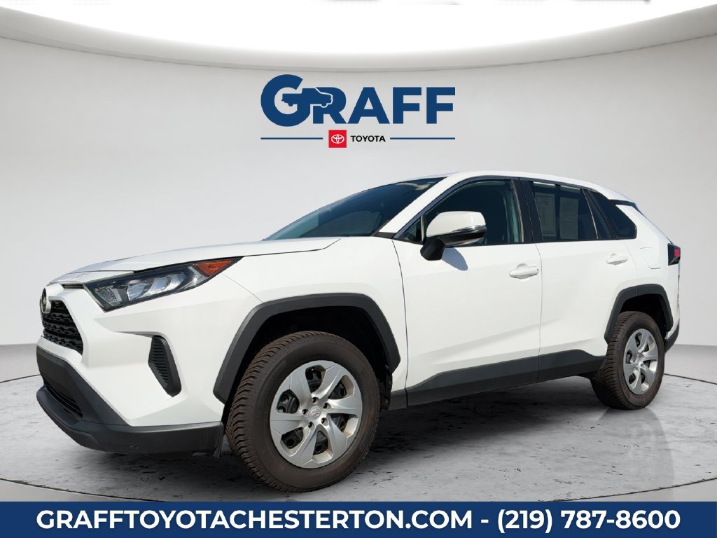 Used 2022 Toyota RAV4 LE w/ Carpet Mat Package (TMS) AWD/4WD image 2