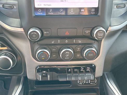 Used 2022 RAM 1500 Big Horn image 15