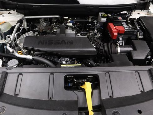 Certified 2024 Nissan Rogue S image 14