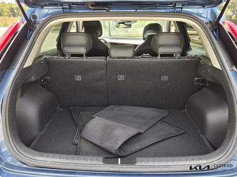 Certified 2023 Kia Niro EX Touring image 15