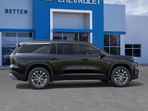 New 2026 Chevrolet Traverse LT w/ Sun and Wheel Package AWD/4WD image 5