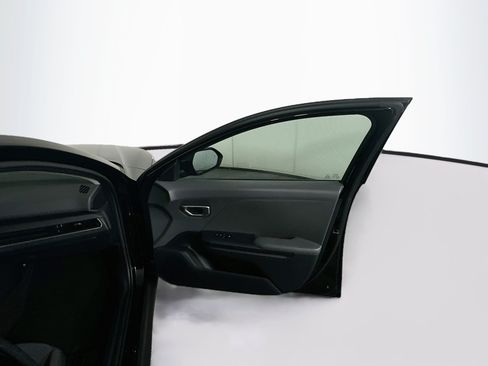 Used 2025 Kia K4 FWD image 30