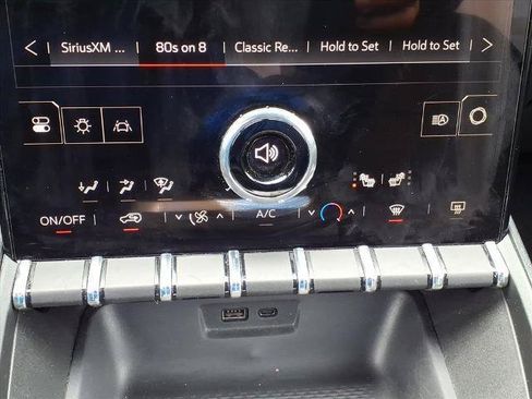 Used 2025 GMC Terrain Elevation AWD/4WD image 19