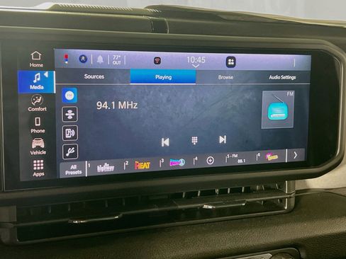 Used 2025 Jeep Wrangler Sport image 14