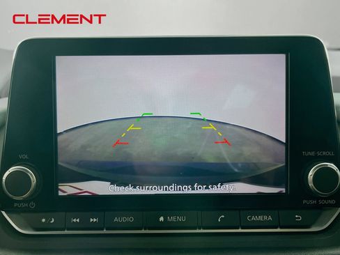 Used 2024 Nissan Rogue SV FWD image 20