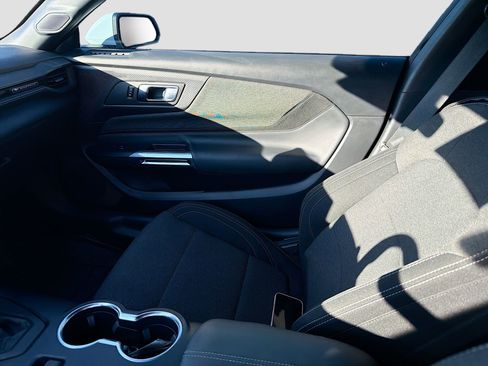 Certified 2024 Ford Mustang Coupe image 23