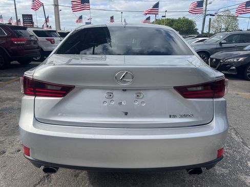 Used 2015 Lexus IS 250 RWD image 4