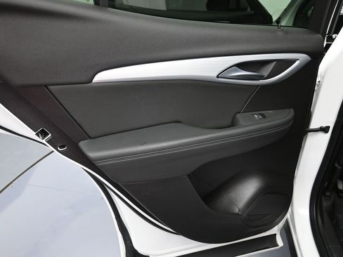 Certified 2024 Buick Envision Avenir image 24