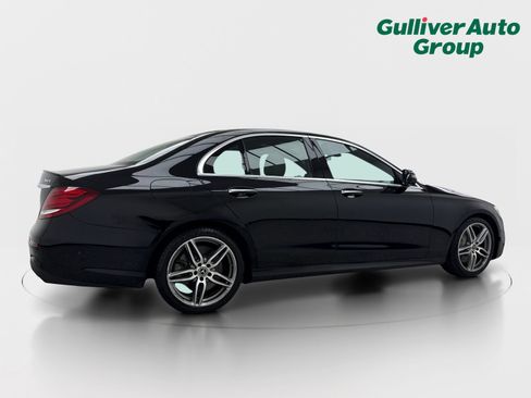 Used 2019 Mercedes-Benz E 450 4MATIC Sedan w/ Premium Package image 9