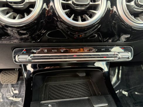 Used 2025 Mercedes-Benz CLA 250 image 18