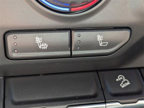 Used 2021 Chevrolet Silverado 1500 RST image 24