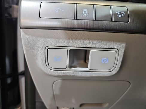 New 2026 Hyundai Kona Limited FWD image 25