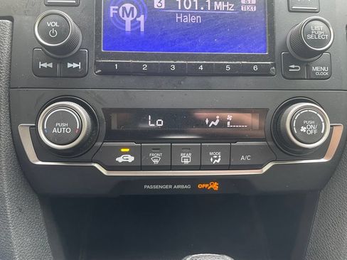 Used 2020 Honda Civic LX image 17