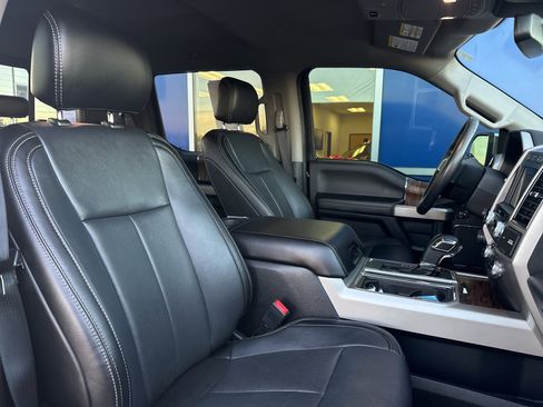 Used 2020 Ford F150 Lariat w/ Equipment Group 502A Luxury image 15