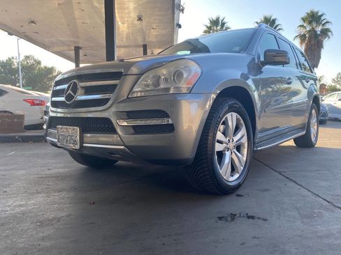 Used 2012 Mercedes-Benz GL 450 4MATIC image 25