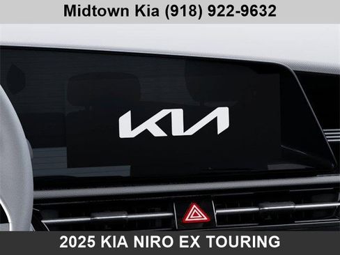 New 2025 Kia Niro EX Touring image 20