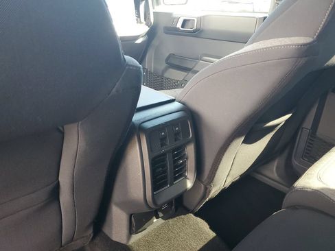 Used 2025 Ford Bronco Big Bend AWD/4WD image 16