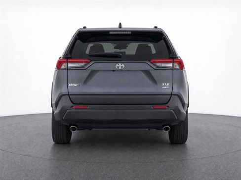 Used 2025 Toyota RAV4 XLE AWD/4WD image 7