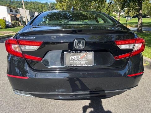Used 2019 Honda Accord LX image 4