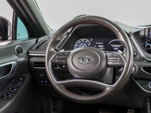 Used 2020 Hyundai Sonata SEL Plus w/ Tech Package FWD image 12