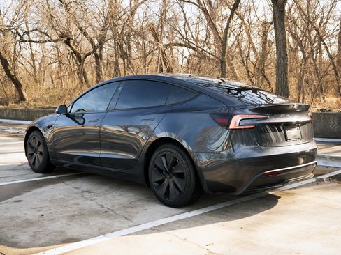 Used 2025 Tesla Model 3 Long Range image 7