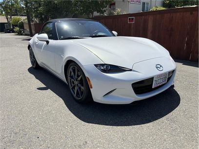 Used 2016 MAZDA MX-5 Miata Grand Touring