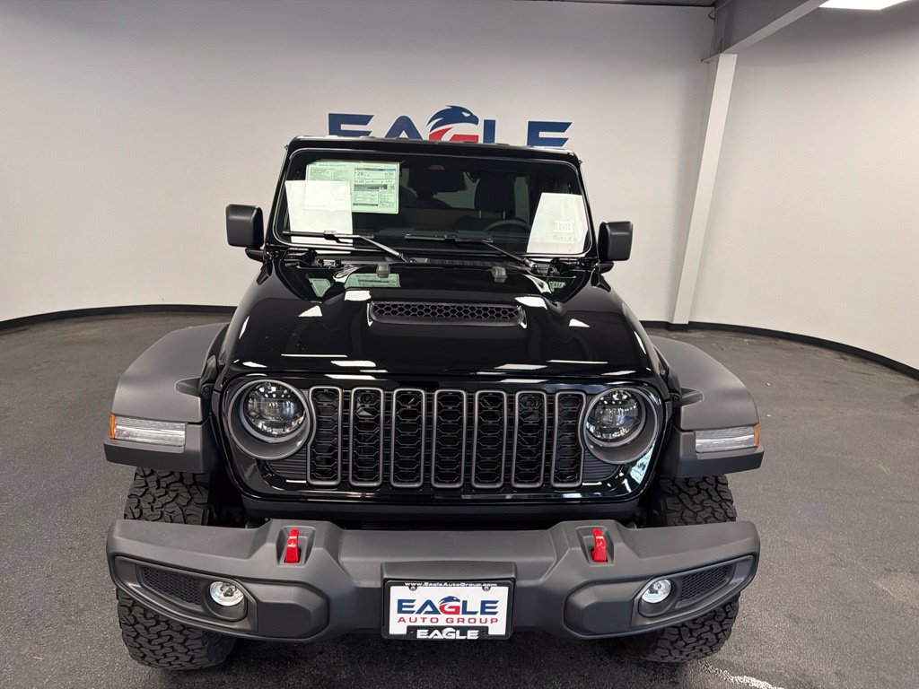 New 2026 Jeep Wrangler Unlimited Rubicon w/ Dual Top Group AWD/4WD image 2