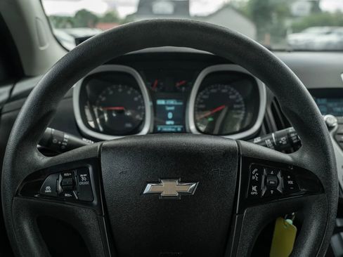 Used 2013 Chevrolet Equinox LS FWD image 15