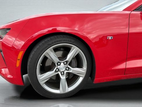 Used 2018 Chevrolet Camaro SS RWD image 45