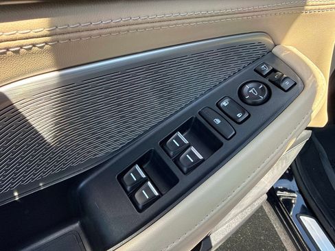 Used 2023 Acura MDX SH-AWD w/ Advance Package image 18