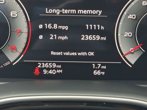 Certified 2023 Audi Q8 Premium Plus w/ Premium Plus Package AWD/4WD image 22