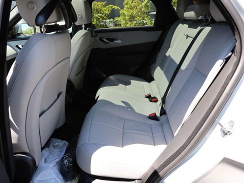 New 2026 Land Rover Range Rover Velar Dynamic SE AWD/4WD image 11