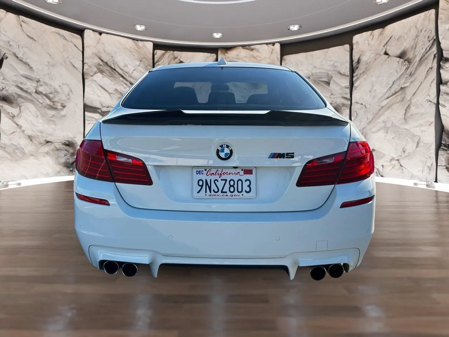 Used 2014 BMW M5 RWD image 7