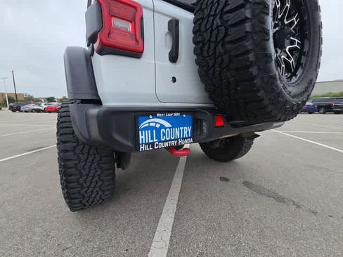 Used 2019 Jeep Wrangler Unlimited Rubicon AWD/4WD image 36