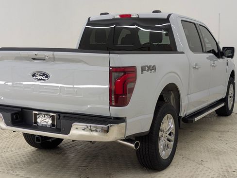 New 2025 Ford F150 Lariat w/ Equipment Group 501A Mid image 9