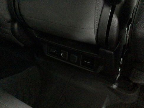 Used 2021 Chevrolet Silverado 2500 LT w/ All Star Edition image 26