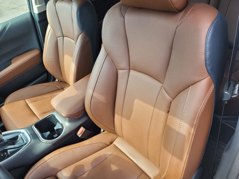 Used 2024 Subaru Outback Touring image 10