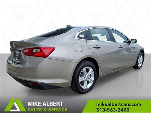 Used 2023 Chevrolet Malibu LS image 7
