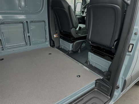 Used 2024 Mercedes-Benz Sprinter 3500 image 12