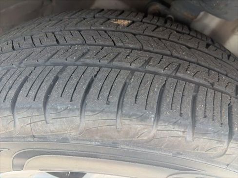 Used 2016 Honda CR-V EX-L image 9