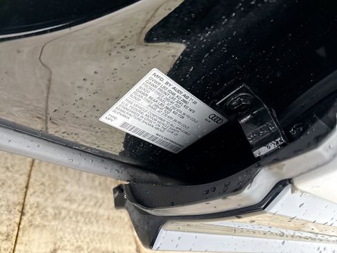 Used 2021 Audi Q7 3.0T Premium Plus image 11