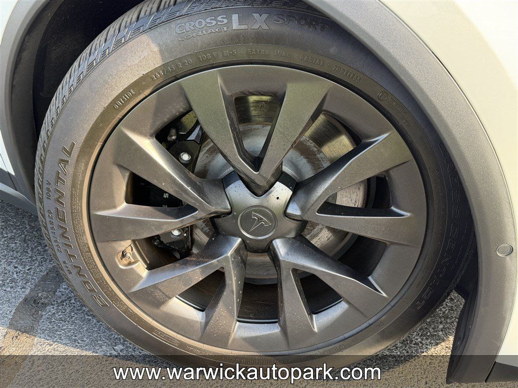 Used 2022 Tesla Model X AWD/4WD image 18