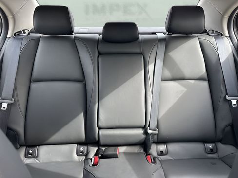 Used 2025 MAZDA MAZDA3 s image 12